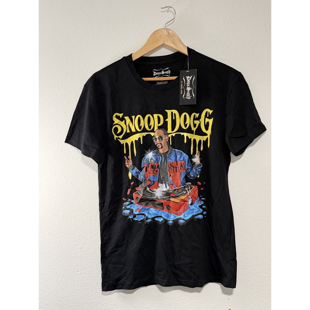 Dogg Supply by Snoop Dogg T-Shirt Men Small Black DJ Graphic Tee NWT